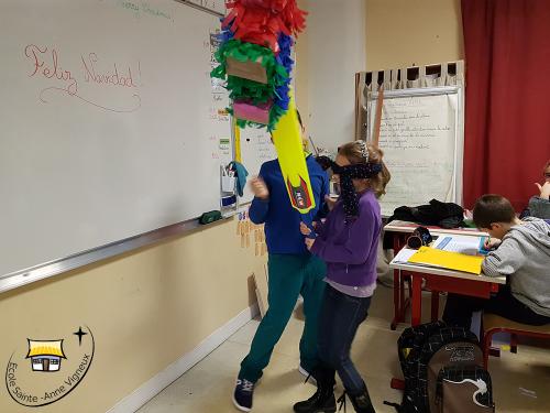 Une piñata mexicaine pour célébrer Noël ! (CE2-CM1)